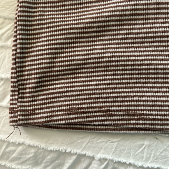 striped top - Picture 4 of 4